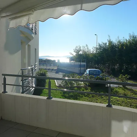 Apartment Les Rivages De L'esterel.1 *